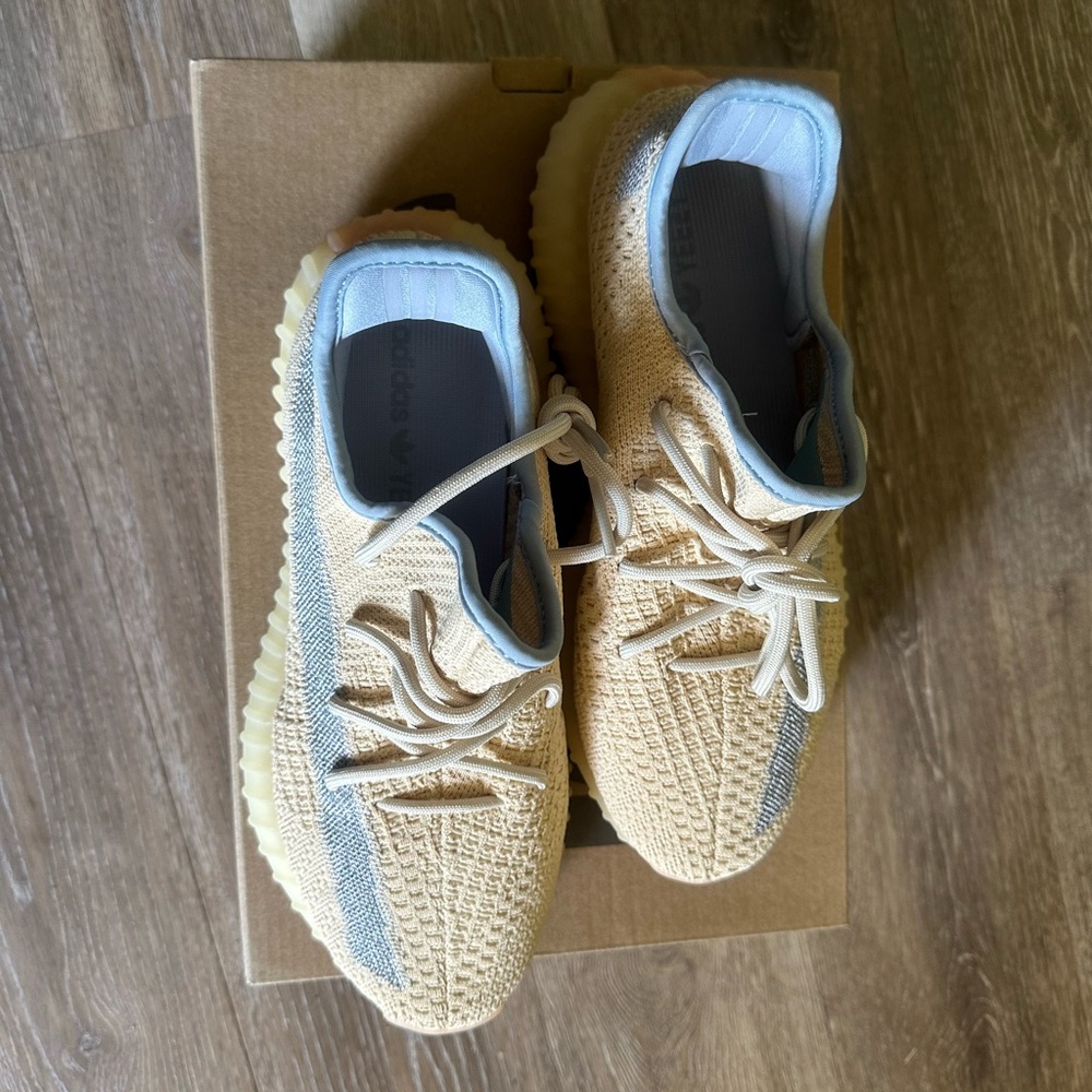 Yeezy Boost 350 V2 Linen